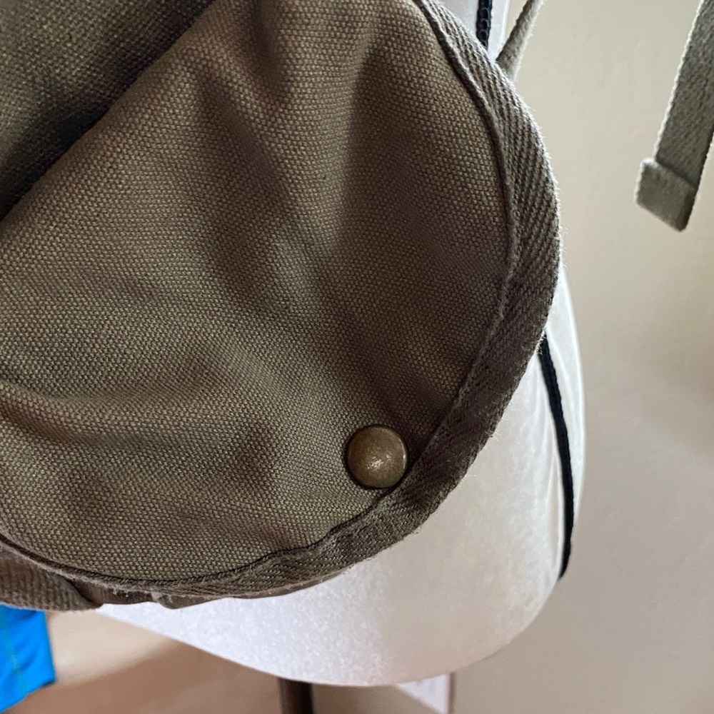Versatile Olive Backpack - image 5